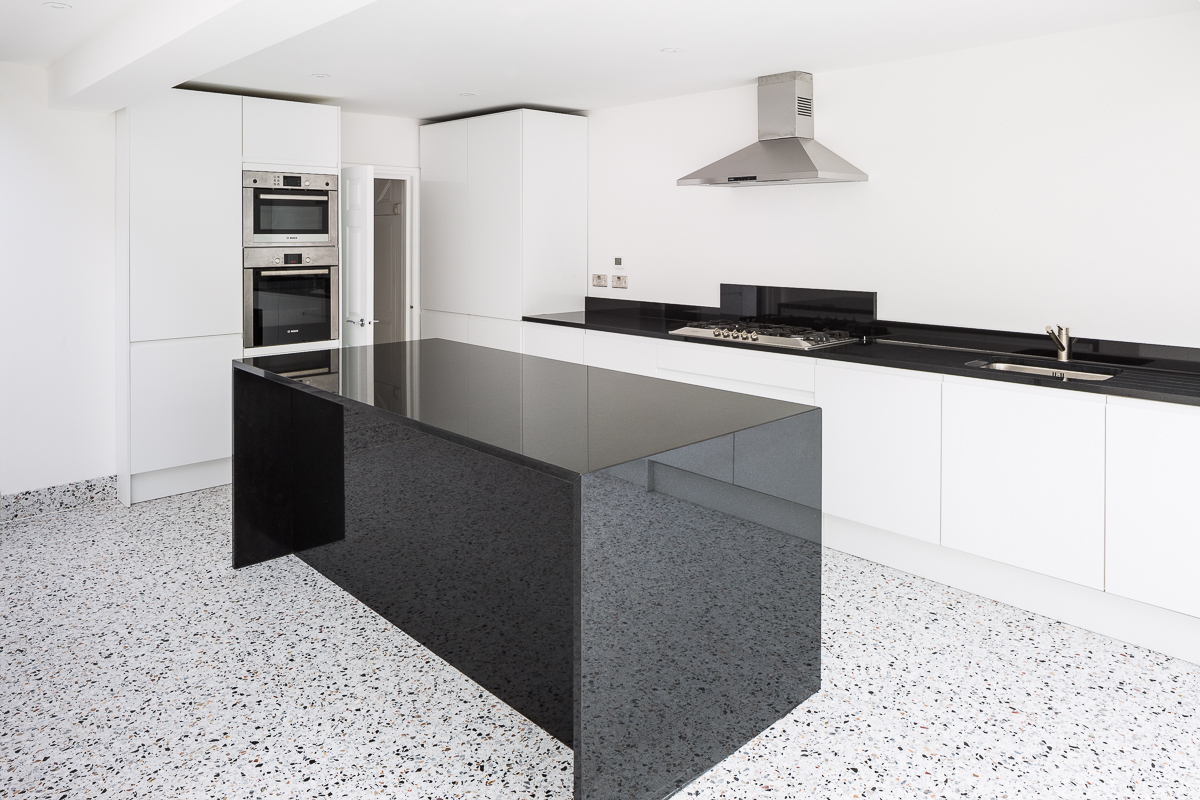 厨房现浇水磨石地面效果图